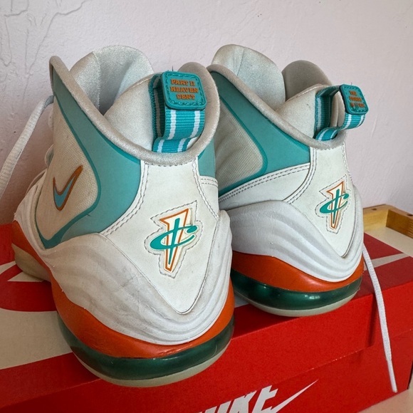 Nike Air Penny 5 Hardaway Miami Dolphin edition, 10.5 - Picture 3 of 8